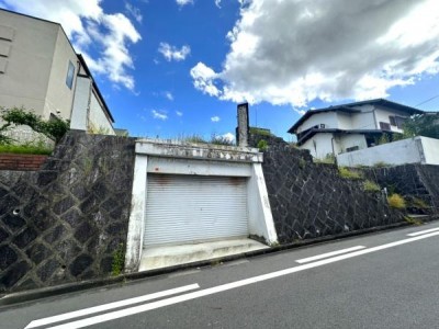 ■建築条件なし
■お好きなハウスメーカー・工務店で建築可能！
■閑静な住宅街
■3沿線利用でき、アクセス良好◎
■通勤通学も大変便利です！