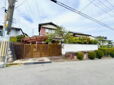 この街の住まいの事なら、センチュリー21　オオトリーハウスにお任せください！一戸建て・中古一戸建て・マンション・土地の情報は当社まで ～低層住宅街に佇む、閑静な環境～