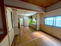 この街の住まいの事なら、センチュリー21　オオトリーハウスにお任せください！一戸建て・中古一戸建て・マンション・土地の情報は当社まで ～一度は憧れのある地下がある戸建物件～
～閑静な住宅地で子育てしてみませんか～