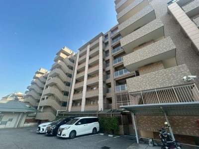 この街の住まいの事なら、センチュリー21　オオトリーハウスにお任せください！一戸建て・中古一戸建て・マンション・土地の情報は当社まで □リフォーム済み　2025年10月
□4LDK
□全居室収納有り